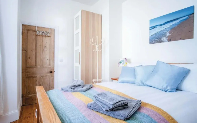 Sea Glass - 2 Bedroom Apartment - Manorbier