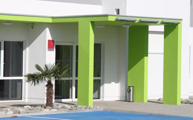 B&B HOTEL Mont De Marsan