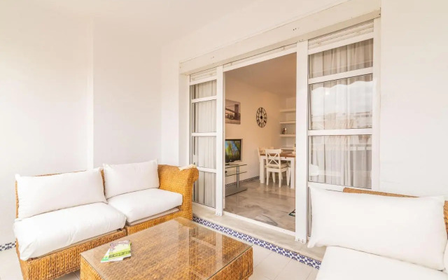 Well-located 3BDR Apartment in Fuengirola