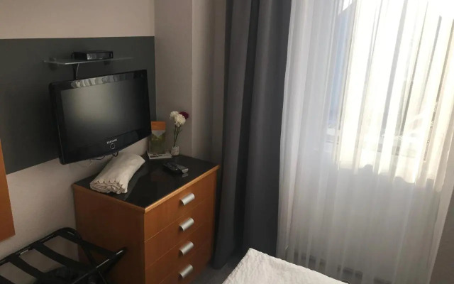 Apartment 47