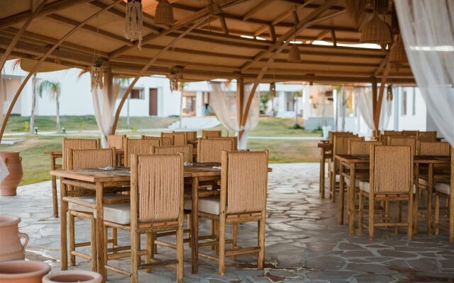 Alia Luxury Suites and Spa