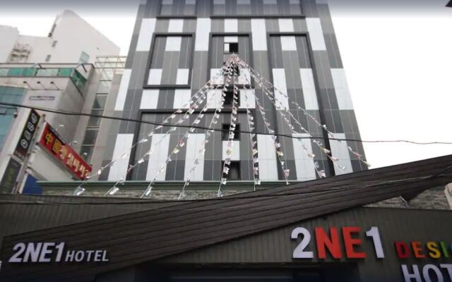 2NE1 Hotel