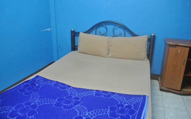 Khaosan Rainbow Hostel