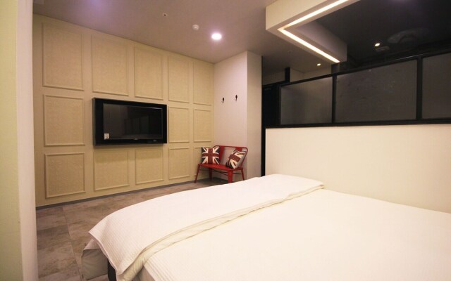 Changwon Masan IVE Hotel