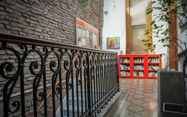 Via Via BsAs GuestHouse 324