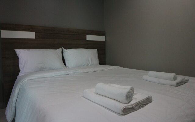 PJ PLACE  Service Apartment