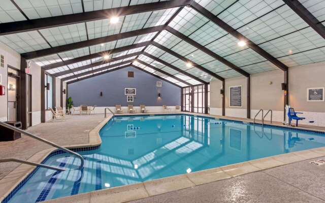 La Quinta Inn & Suites by Wyndham Boston-Andover