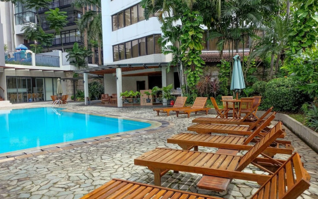 Spacious 3br Senopati Apartment Near Scbd