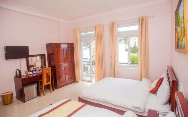 Hotel Duy Khang