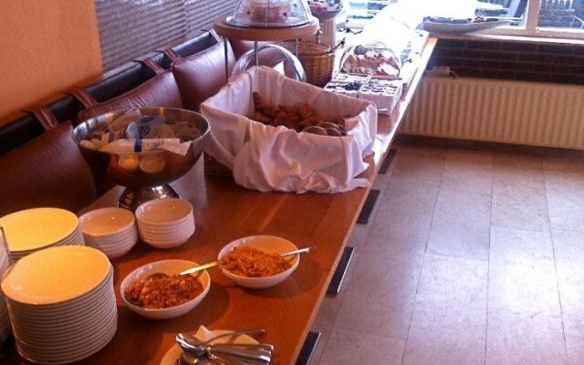 Hotel Café Restaurant Monopole
