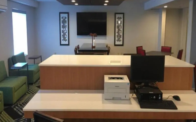 Days Inn Albany Airport