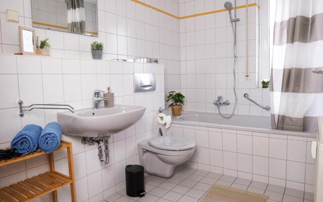 FULL HOUSE Studios - The Cozy Nest - NETFLIX + Nespresso inkl.