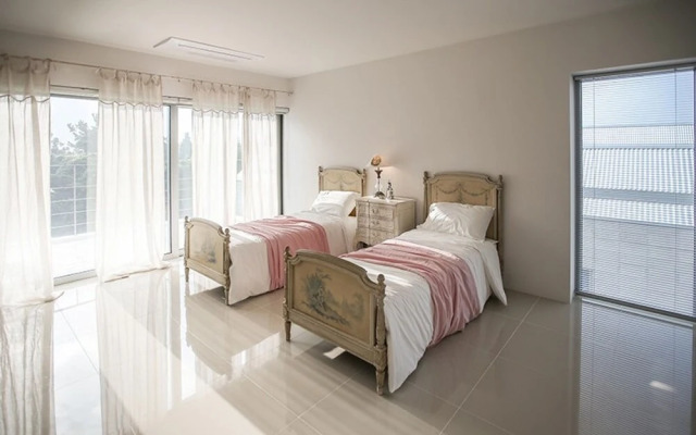 Seogwipo Hotel Changgo Pension