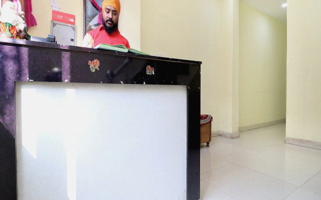 Gian Residency By OYO Rooms