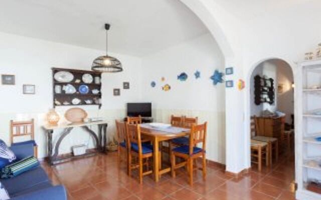 House With 4 Bedrooms in Lagos, With Furnished Terrace and Wifi - 300 m From the Beach