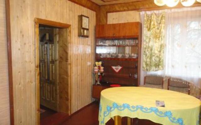 Zatishok Guest House