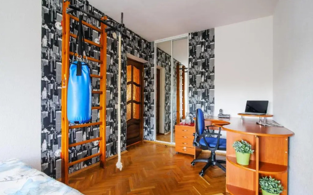 Rooms for rent in the Mayakovskogo