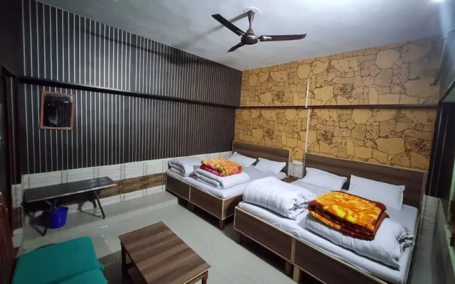 J M S Guest House