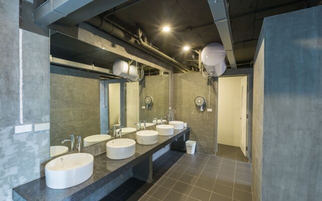 P168 Hostel