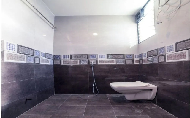 Samudra Executive by OYO Rooms