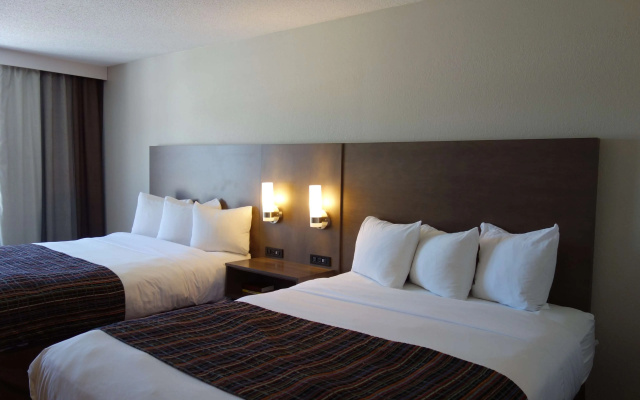 Country Inn & Suites by Radisson, Mason City, IA