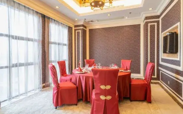 Baohui Hotel