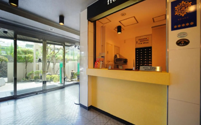 Cerezo Hotel