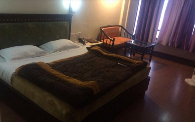 Snow Valley Resorts Dalhousie