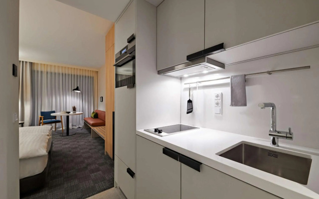 Adina Apartment Hotel Cologne
