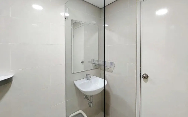 Restful and Comfy Studio Podomoro City Deli Medan Apartment