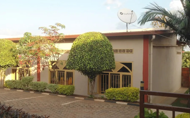 Airport luxury motel