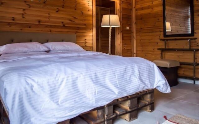 Wooden Arcs Resort & Spa