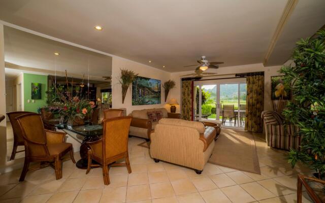 Del Mar 4O 2 bdr - 2 bath