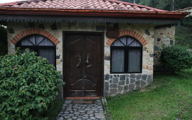 Gingerbread Hotel and Restaurant