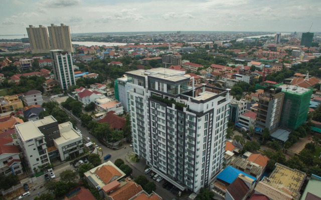 Naki Suites at Silvertown