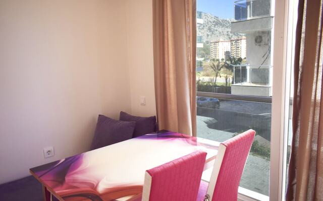 Cozy 2 Bedrooms With Mountain View Free Wifi
