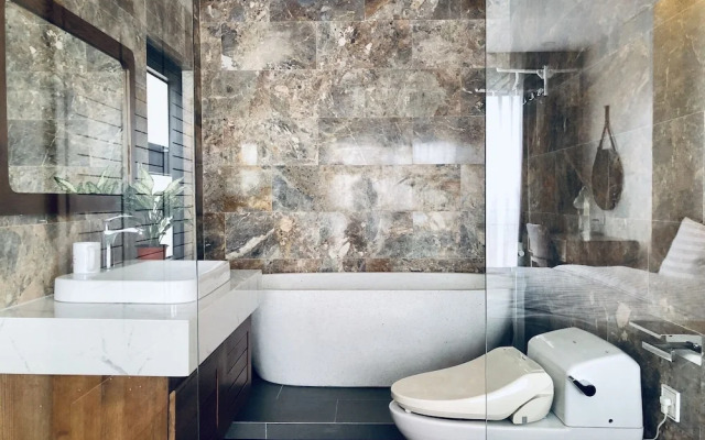 Ruby Luxury Apartment Van Phuc