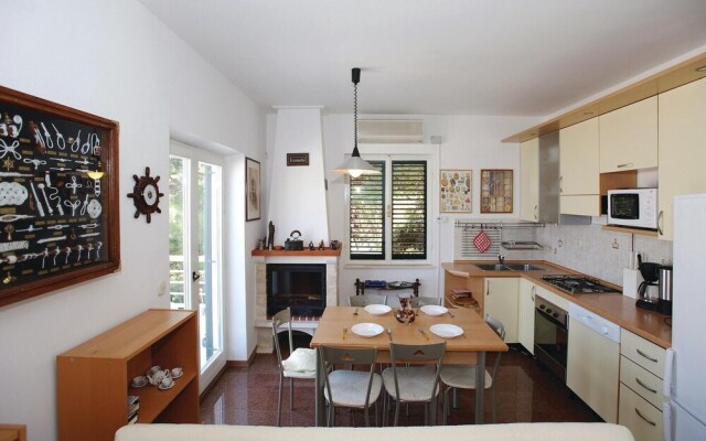Nice Home in Postira With 5 Bedrooms, Wifi and Outdoor Swimming Pool