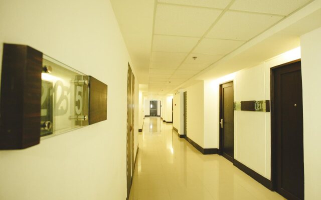 Big 8 Corporate Hotel