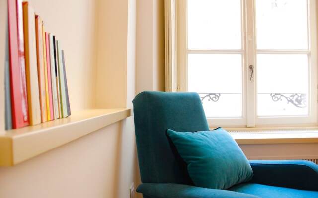 Leonardo's Apartments