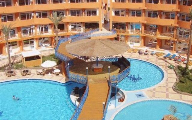 Oasis Resort Apartments