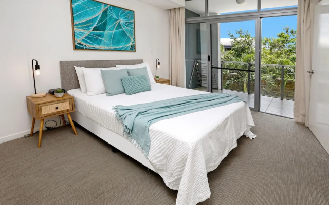 Pool View City Centre Apartment 206