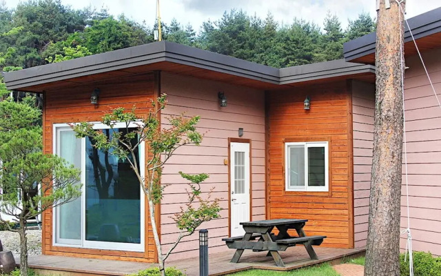 Gangneung Way to Gyeongpodae Pension