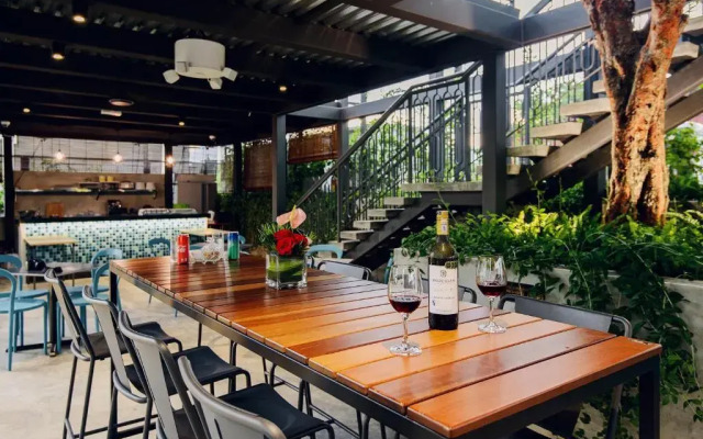 Savv Hotel
