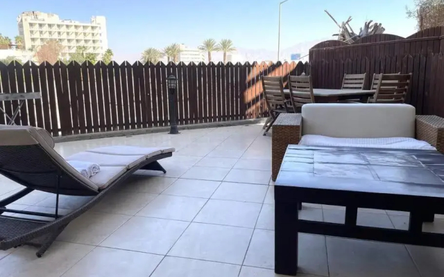 Amdar 2BR Garden Apt EILAT