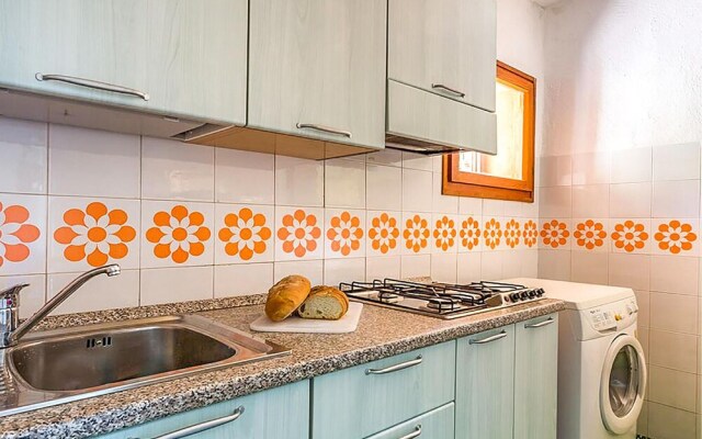 Stunning Home in Golfo di Marinella With 2 Bedrooms