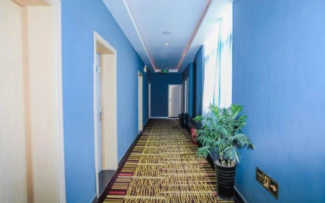 Jinglong Express Inn