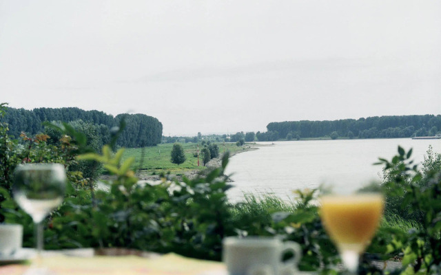 Hotel Rheinterrasse Benrath