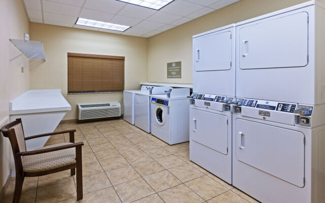 Candlewood Suites Baytown by IHG