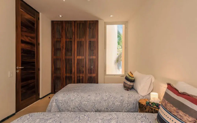 Mar de Coco Beach Front Villas